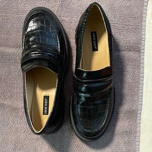 Nine West Croc-Embossed Black Loafers